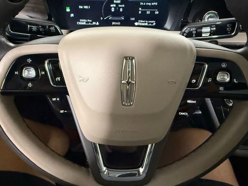 Certified 2022 Lincoln Corsair Reserve w/ Elements Package image 58