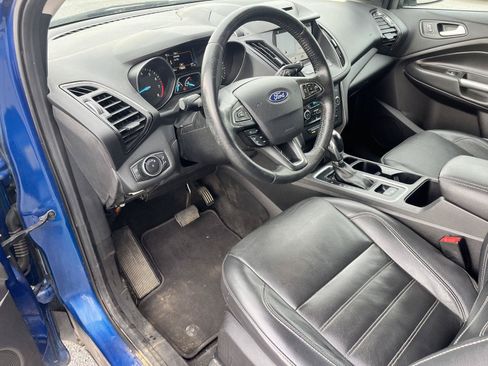 Used 2018 Ford Escape SEL FWD image 10