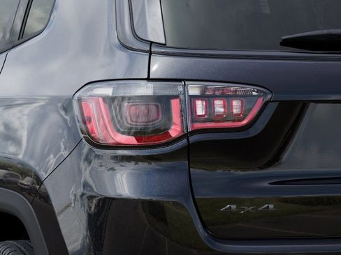 New 2026 Jeep Compass Limited AWD/4WD image 9