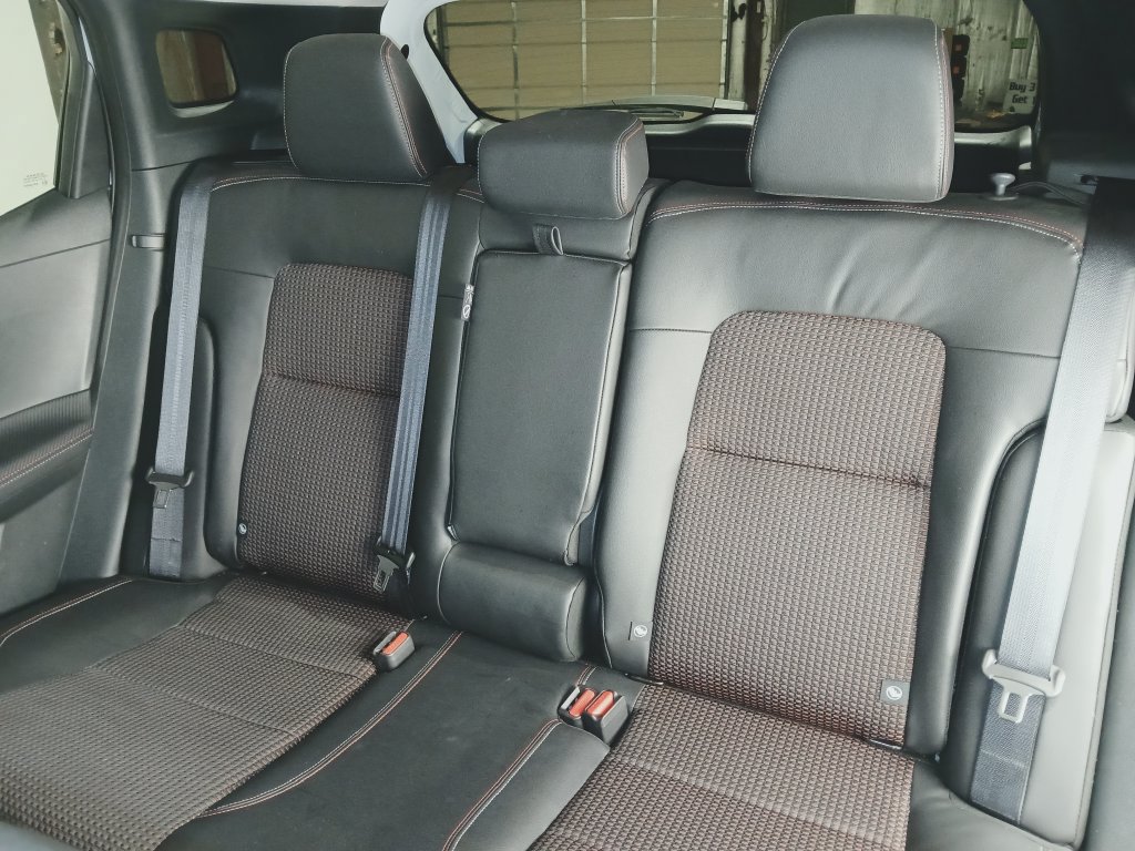 Certified 2025 Nissan Kicks SR AWD/4WD image 13