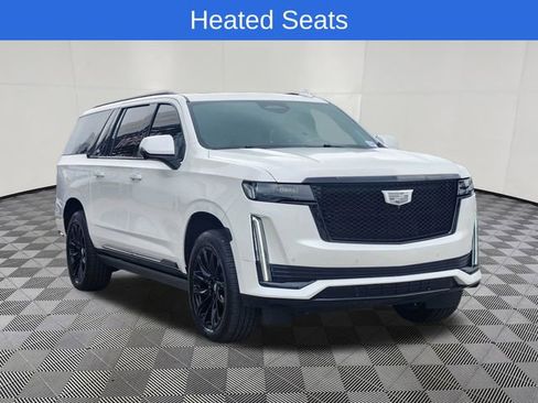 Used 2023 Cadillac Escalade ESV Sport Platinum w/ LPO, ONYX Package RWD image 2