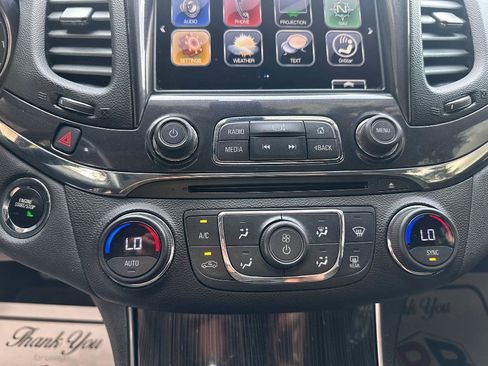 Used 2019 Chevrolet Impala Premier FWD image 15