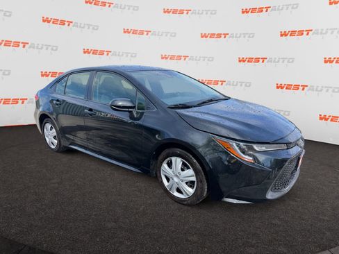 Used 2022 Toyota Corolla LE image 7