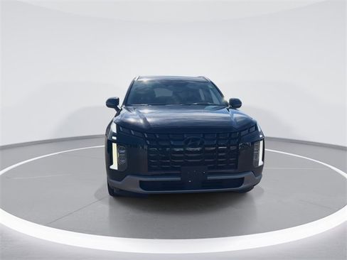 Used 2023 Hyundai Palisade Limited image 3