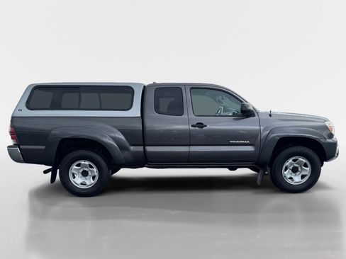 Used 2012 Toyota Tacoma 4x4 Access Cab V6 image 6