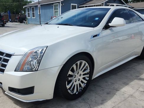 Used 2013 Cadillac CTS Coupe RWD image 3