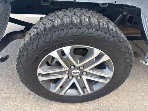 Used 2022 Ford F150 XL w/ STX Appearance Package image 12