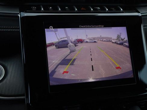 Used 2024 Jeep Grand Cherokee Altitude AWD/4WD image 18