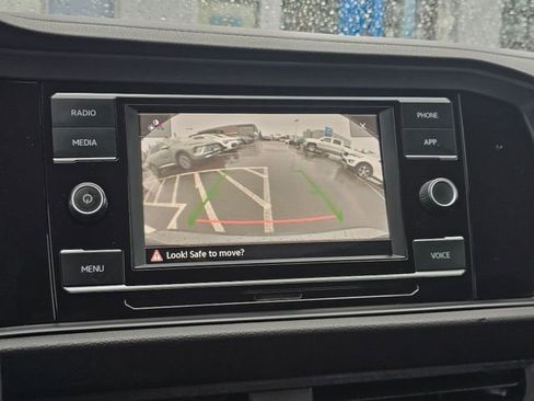 Used 2020 Volkswagen Jetta S w/ Driver Assistance Package image 30