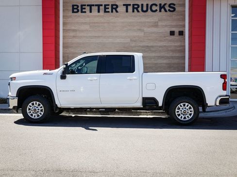 Used 2023 Chevrolet Silverado 2500 LT w/ Convenience Package AWD/4WD image 7
