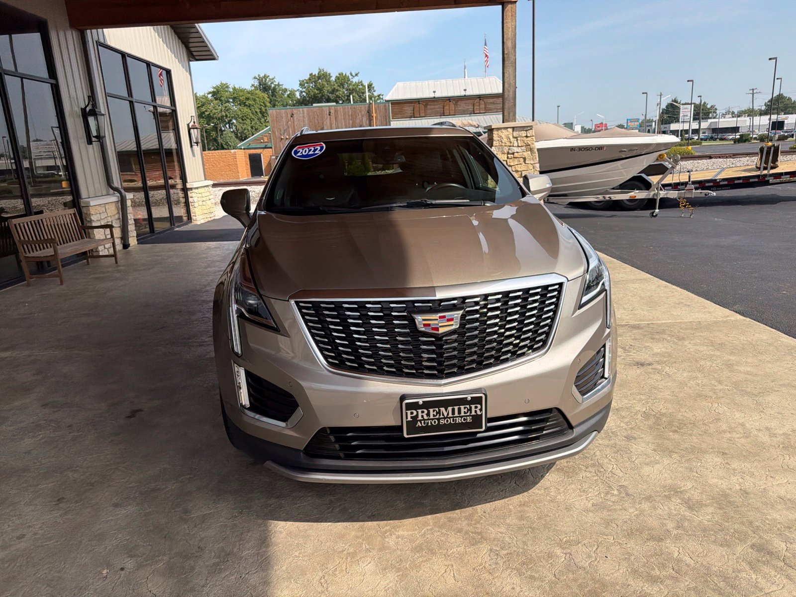 Used 2022 Cadillac XT5 Premium Luxury w/ LPO, Floor Liner Package AWD/4WD image 23