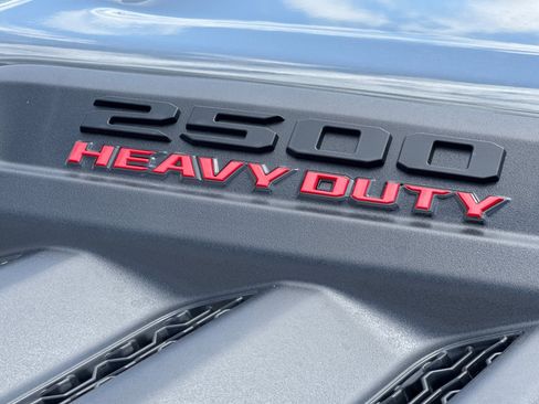 New 2026 RAM 2500 Laramie AWD/4WD image 25