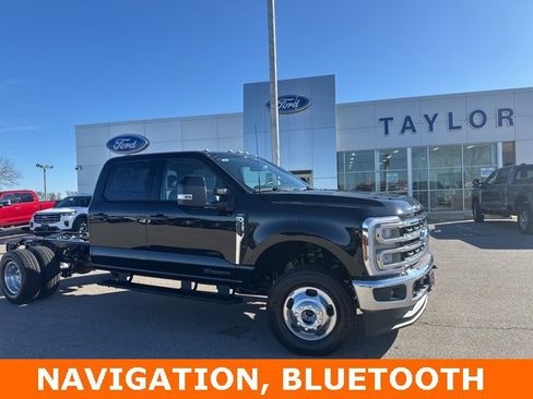 New 2026 Ford F350 Lariat image 1