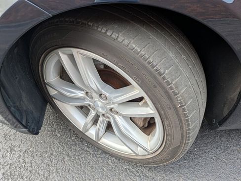 Used 2012 Tesla Model S RWD image 28