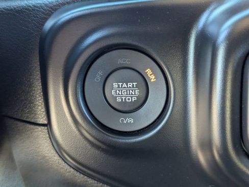 Used 2021 Jeep Gladiator Mojave image 33