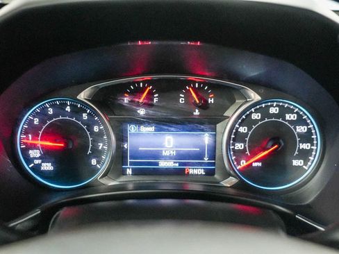 Used 2021 Chevrolet Equinox LT w/ LPO, Blackout Package FWD image 23