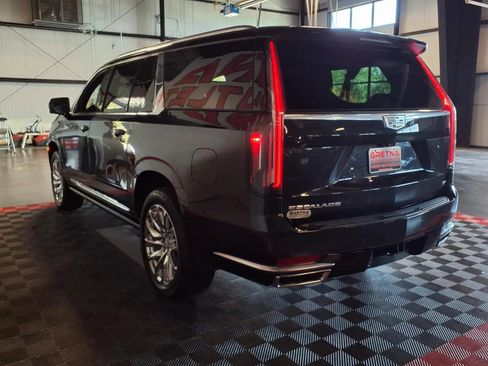 Used 2023 Cadillac Escalade ESV Premium Luxury w/ LPO, Radiant Package AWD/4WD image 5
