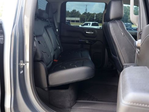 Used 2022 Chevrolet Silverado 1500 RST w/ Safety Package AWD/4WD image 12