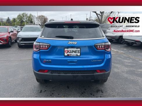 Used 2025 Jeep Compass Limited AWD/4WD image 5