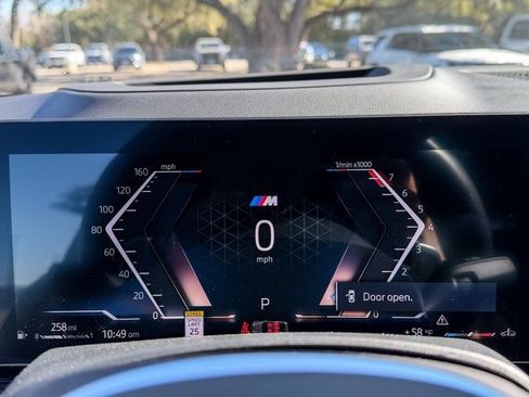 Used 2026 BMW X6 xDrive40i image 13