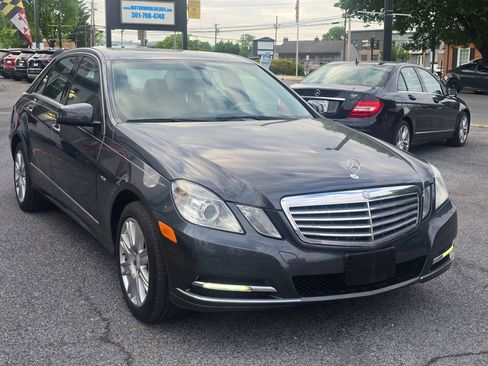 Used 2012 Mercedes-Benz E 350 4MATIC Sedan image 2
