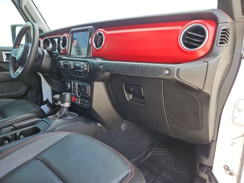 Used 2023 Jeep Gladiator Rubicon w/ LED Lighting Group AWD/4WD image 28