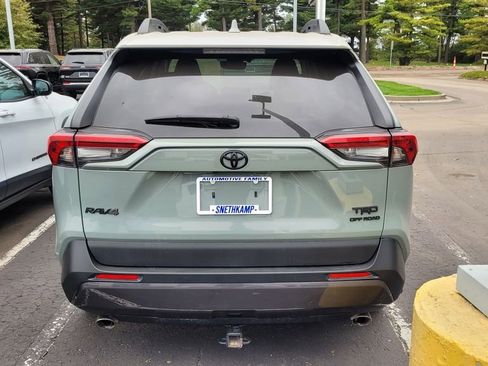 Used 2020 Toyota RAV4 TRD Off-Road image 6