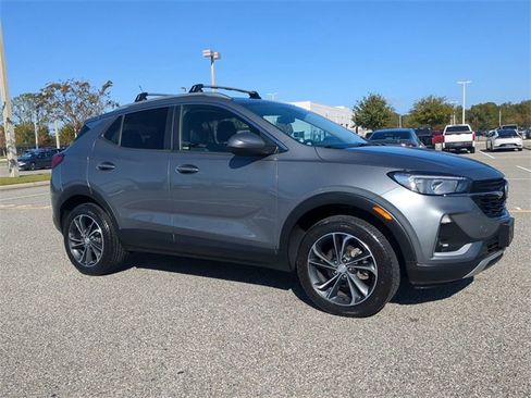 Used 2020 Buick Encore GX Select image 2