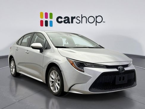 Used 2020 Toyota Corolla LE image 7