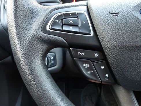Used 2019 Ford Escape SE AWD/4WD image 17