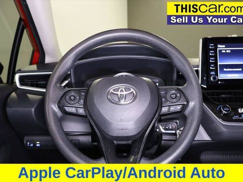 Used 2021 Toyota Corolla LE FWD image 15