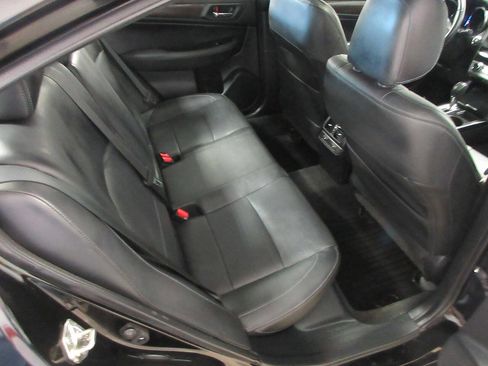 Used 2015 Subaru Legacy 2.5i Limited AWD/4WD image 32