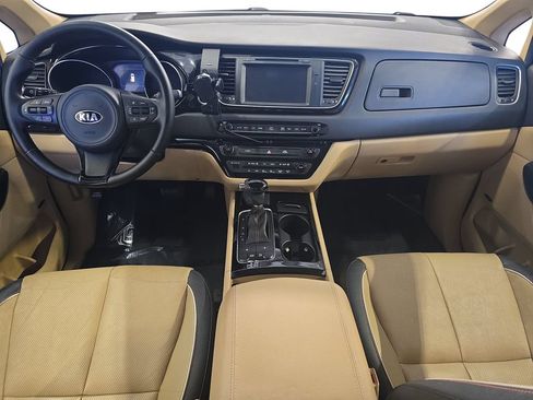 Used 2015 Kia Sedona SX FWD image 9