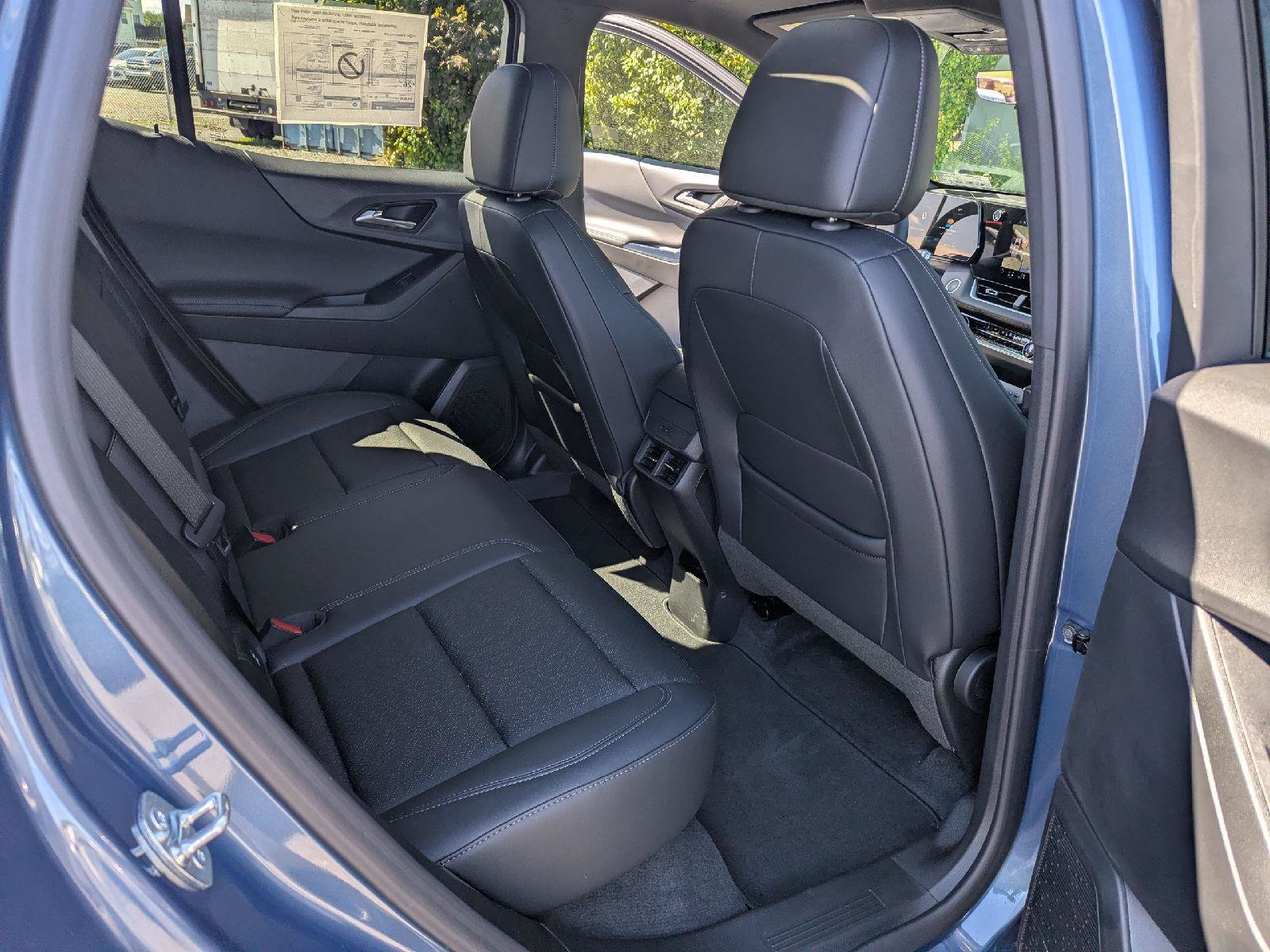 New 2027 Chevrolet Equinox LT w/ Convenience Package II AWD/4WD image 55