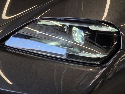 New 2025 Porsche Taycan image 27