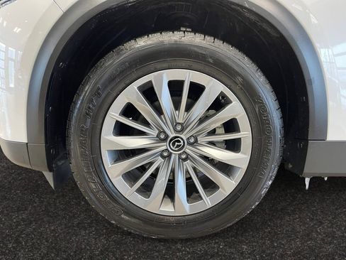 Used 2024 MAZDA CX-90 3.3 Turbo w/ Select Package image 13