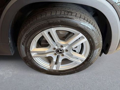 Used 2023 Mercedes-Benz GLB 250 4MATIC image 8