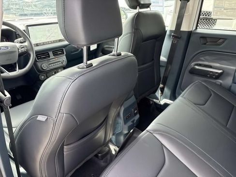 New 2026 Ford Maverick Lariat w/ Black Appearance Package AWD/4WD image 15