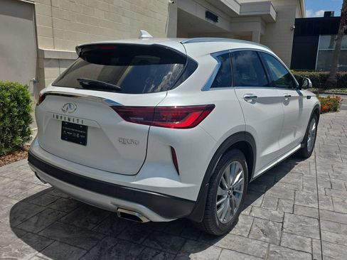 Used 2023 INFINITI QX50 Luxe FWD image 3