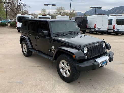Used 2015 Jeep Wrangler Unlimited Sahara image 7