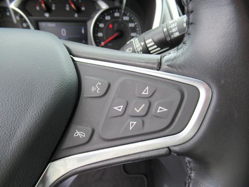 Certified 2022 Chevrolet Equinox LT FWD image 24