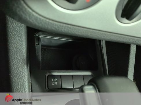 Used 2008 Volkswagen Eos Komfort image 17