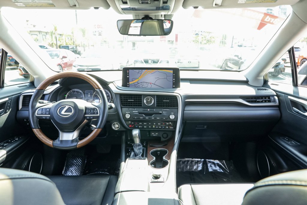 Used 2020 Lexus RX 350L FWD w/ Premium Package image 29