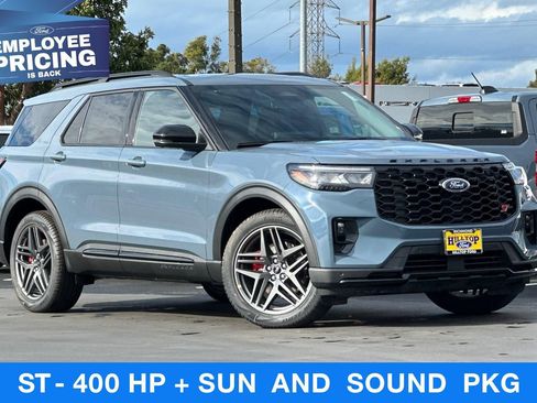 New 2026 Ford Explorer ST w/ Sun And Sound Package AWD/4WD image 8