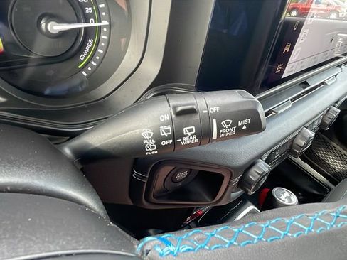 Used 2024 Jeep Wrangler Unlimited Rubicon 4xe AWD/4WD image 25