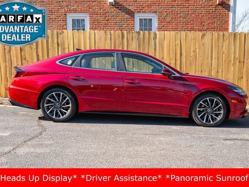 Used 2023 Hyundai Sonata Limited w/ Preferred Accessory Package image 5