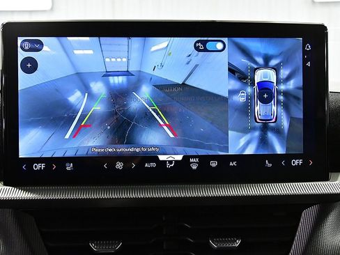 New 2026 Ford Explorer ST-Line w/ ST-Line Street Pack image 25