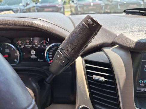 Used 2017 GMC Yukon XL Denali w/ Open Road Package AWD/4WD image 31