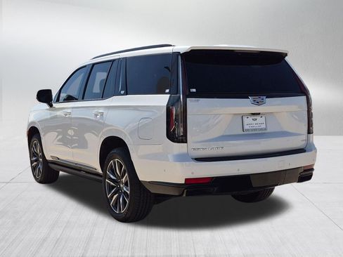 Used 2023 Cadillac Escalade Sport w/ Touring Package AWD/4WD image 4