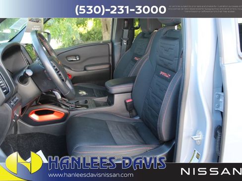 Used 2024 Nissan Frontier Pro-X w/ Pro Convenience Package RWD image 12